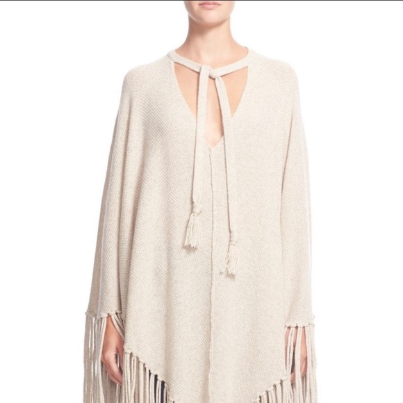 Alice and Olivia poncho - Picture 2 of 6